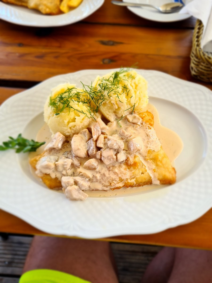 Modrzewiowa Chata. Restauracja-8